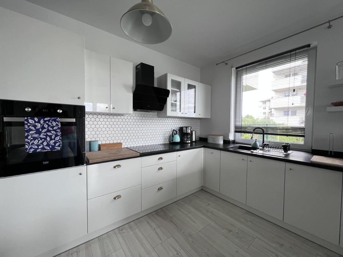 Apartament Z Tarasem Na Osiedlu Rakownica Jelenia Góra Exterior foto